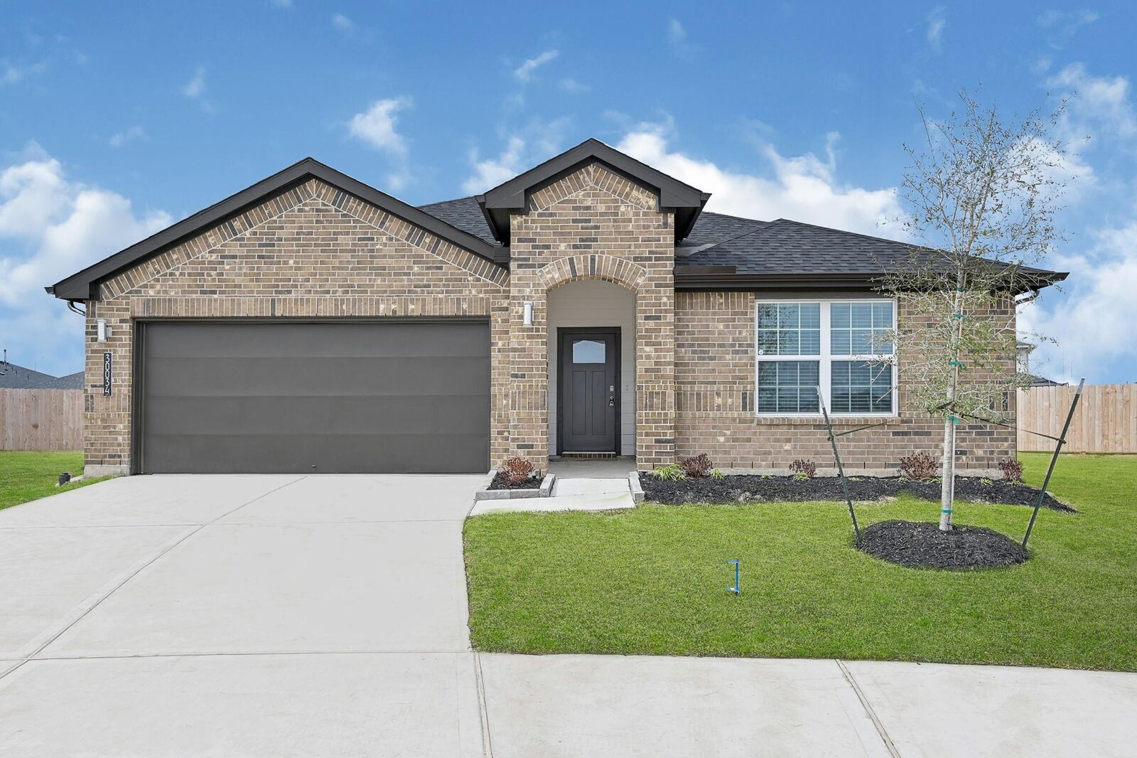 Property Photo: 30034 Foxtail Pine Ct TX 77494