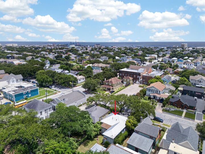Property Photo: 3314 Avenue O TX 77550