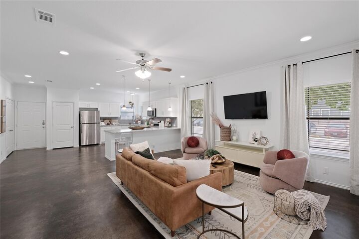 Property Photo: 13011-101 Berthoud Lane TX 78249