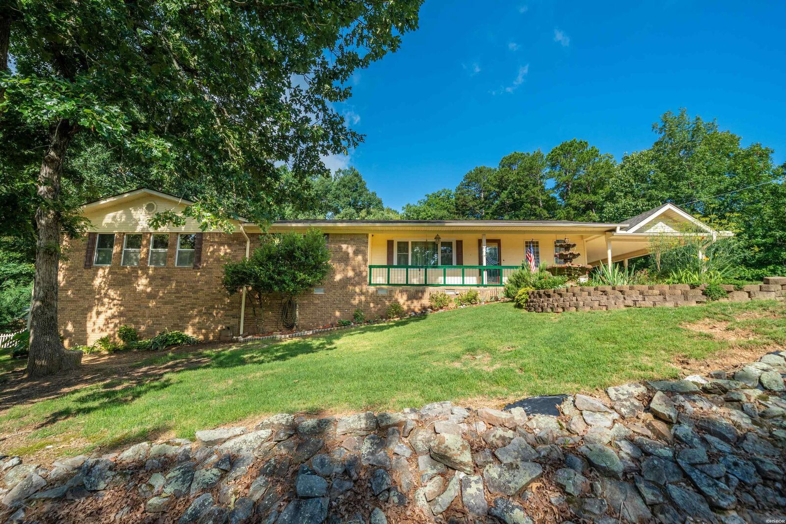 Property Photo:  300 Anderson Street  AR 71913 