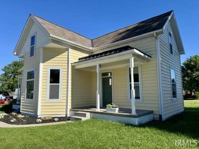 Property Photo:  206 W Gibson Street  IN 47639 