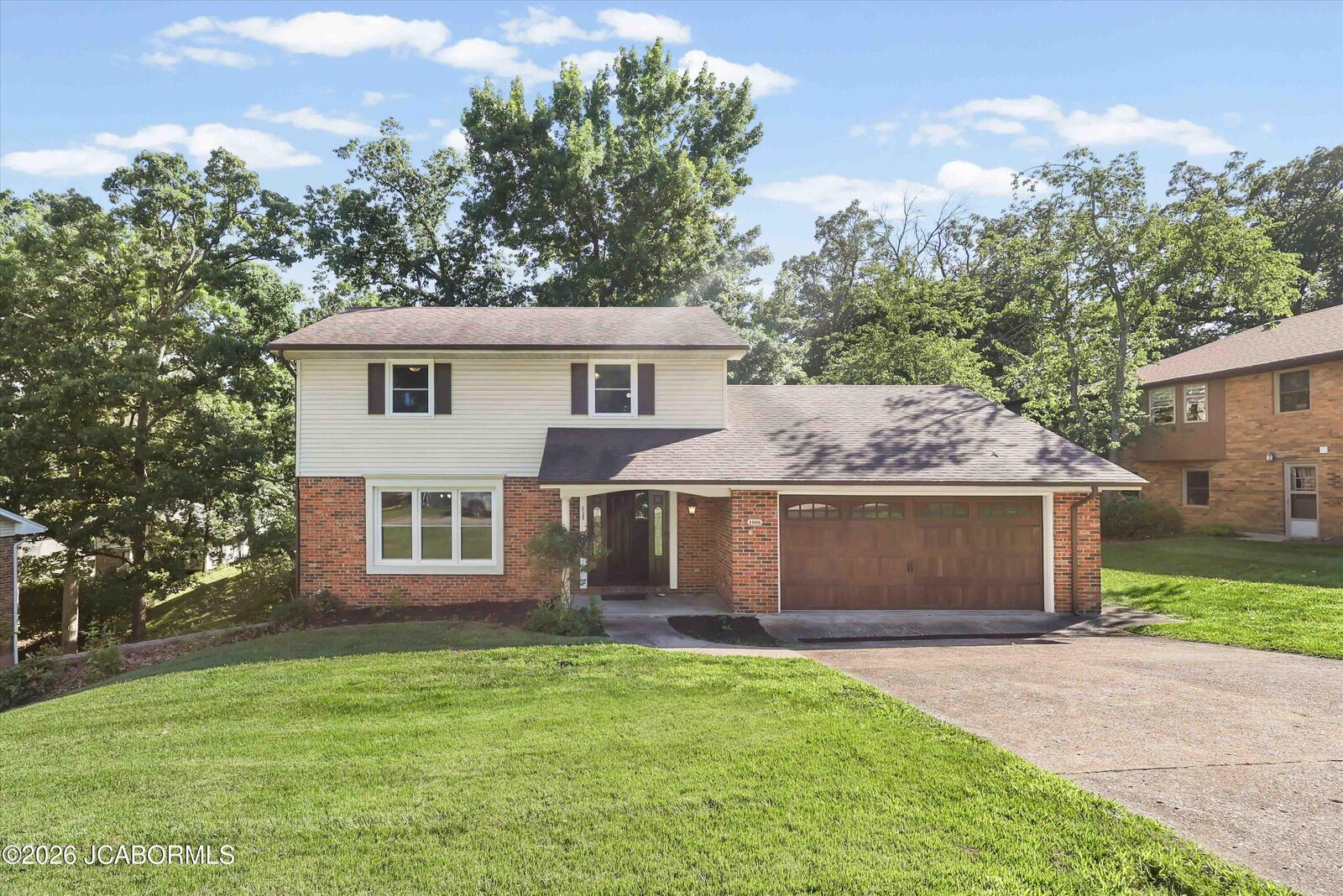 Property Photo: 1006 Roseridge Circle MO 65101