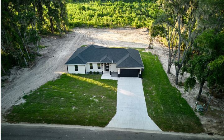Property Photo: