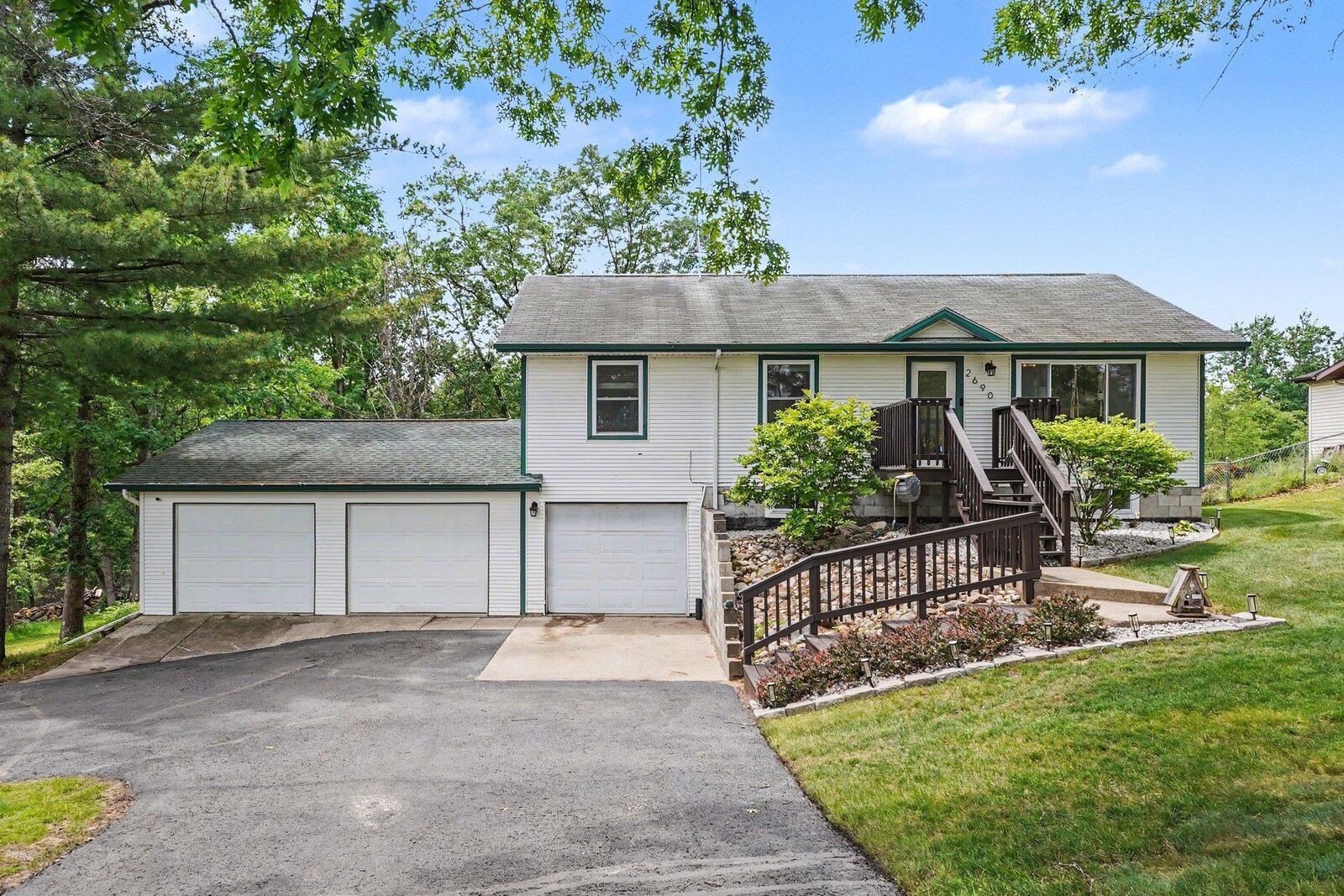 Property Photo:  2690 W Caribou  MI 48661 