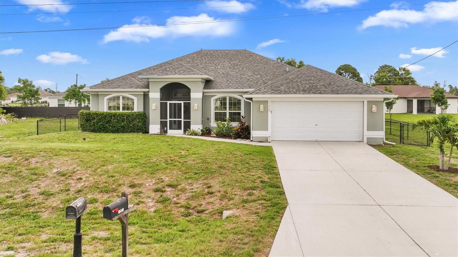 Property Photo: 3225 NW 2nd Place FL 33993