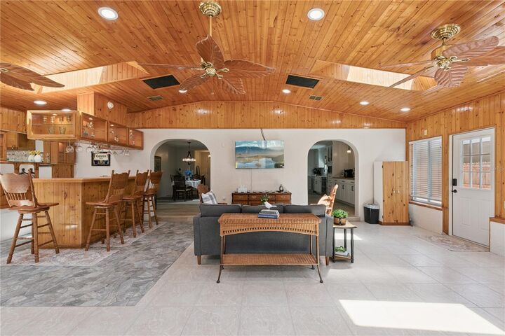 Property Photo:  809 Big Buck Circle  FL 32708 
