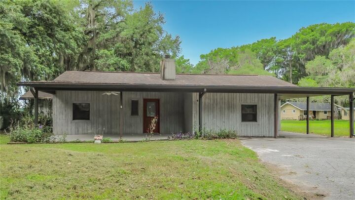 Property Photo: 8980 E Devilsneck Road FL 34436