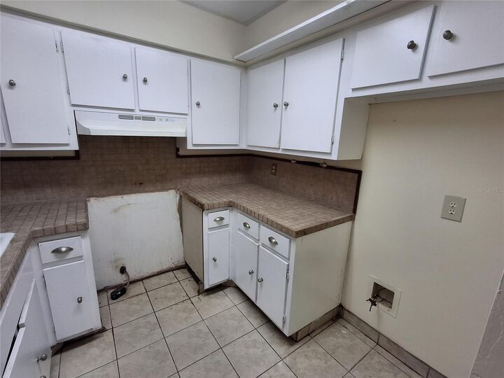 Property Photo: 4333 SW 69th Terrace FL 32608