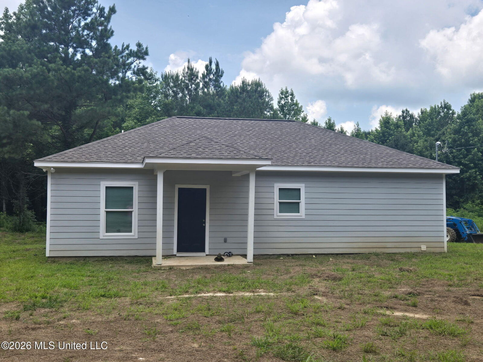 Property Photo: 111 Ridge Road MS 38665