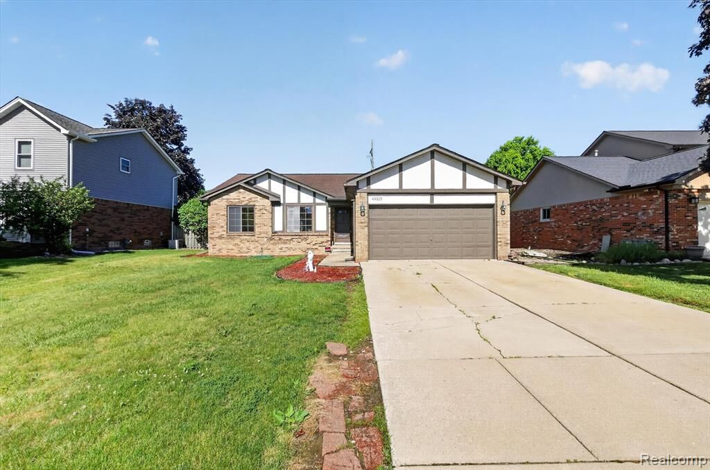 Property Photo: 43325 Nebel Trail MI 48038 2465
