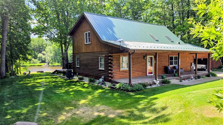 Property Photo:  18885 14 Mile Road  MI 49307-9497 