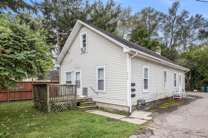 Property Photo:  3116 N Whittier Drive  MI 49001 