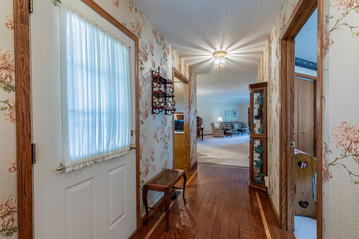 Property Photo: 236 Hideaway Drive 2R IL 61356