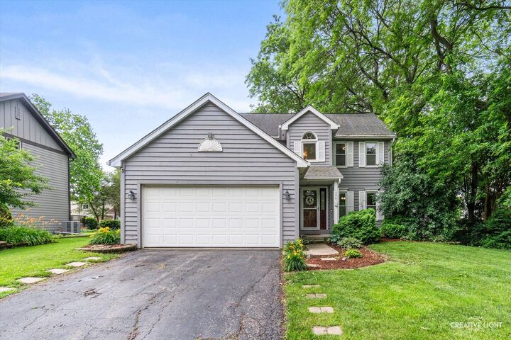 Property Photo:  1350 Leverenz Road  IL 60564 