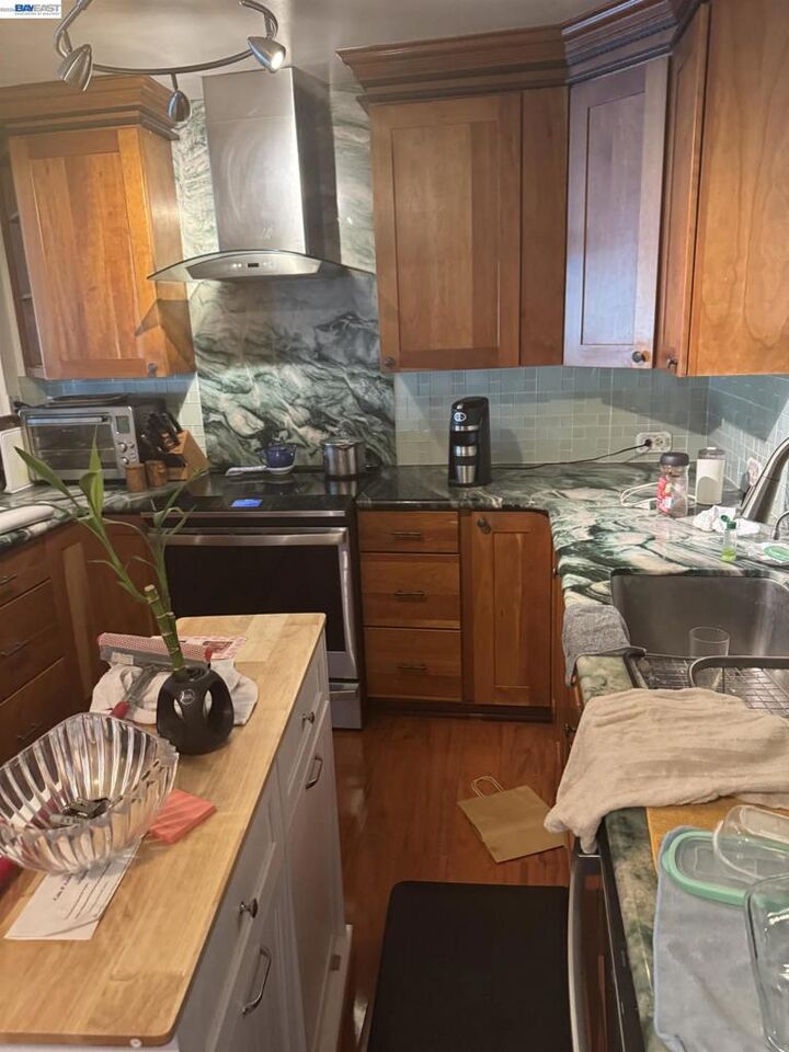 Property Photo:  100 South 208  CA 94965-2565 