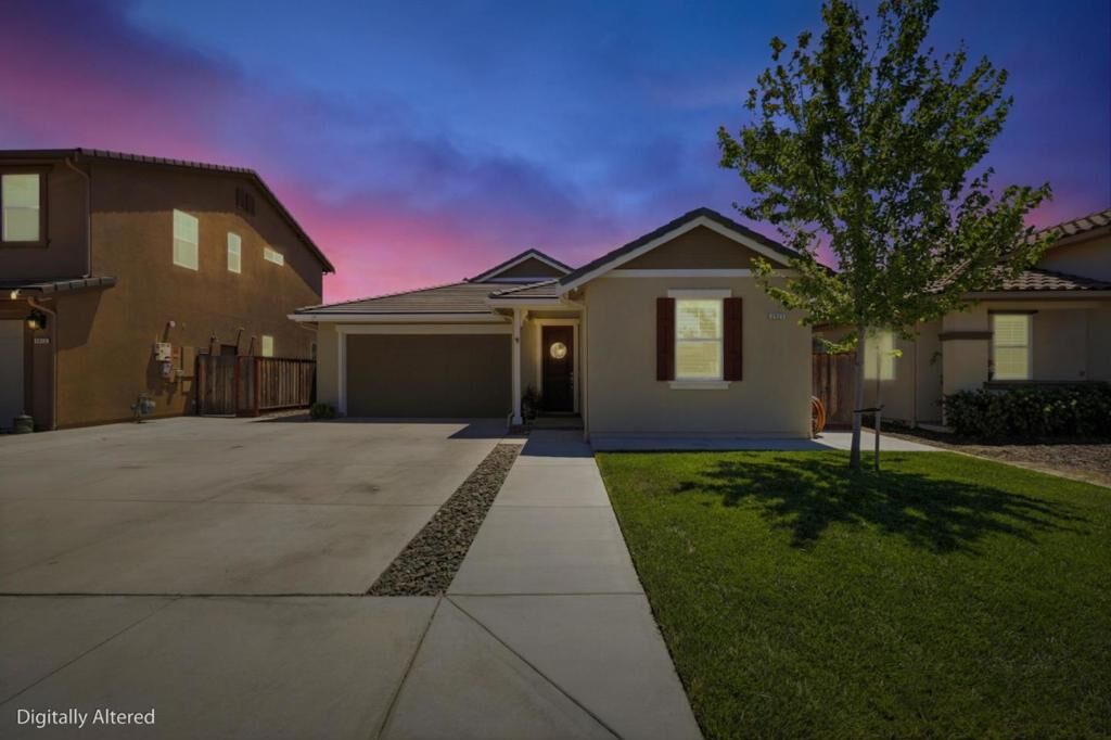Property Photo:  2923 Kings Way  CA 95023 