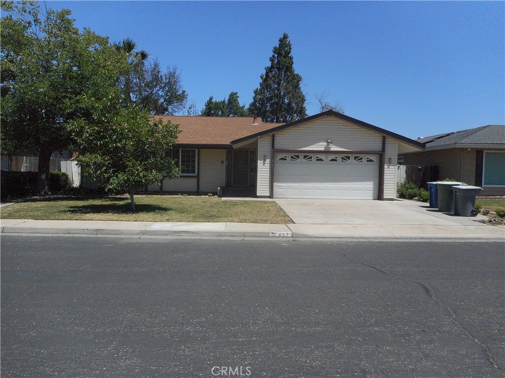 Property Photo:  447 Gail Court  CA 95348 