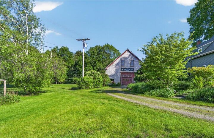 Property Photo: 18 Cobb Road ME 04915