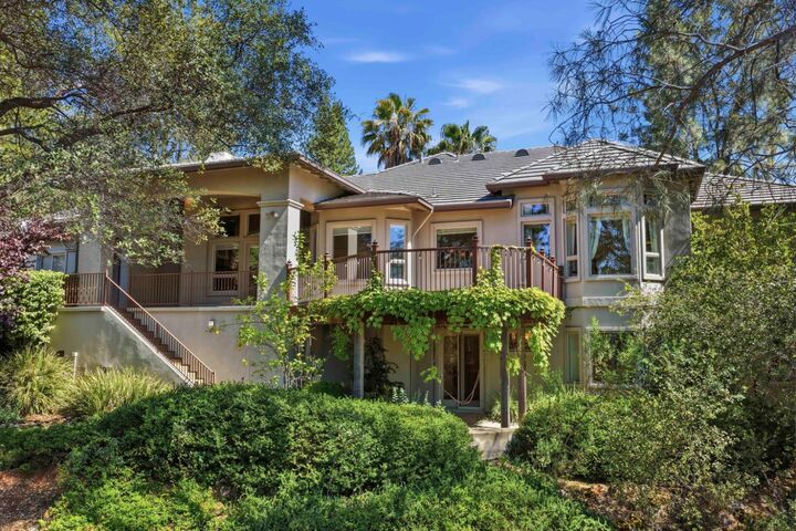 Property Photo:  1109 Holly Leaf Lane  CA 95722 