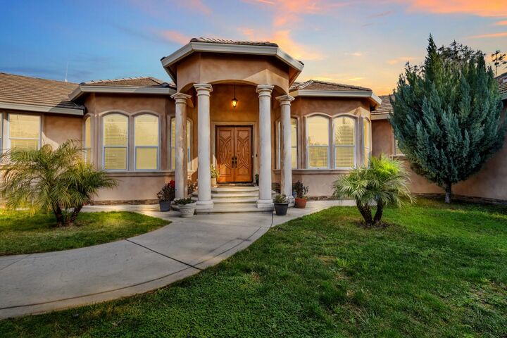 Property Photo:  2311 Hill View Drive  CA 95762 
