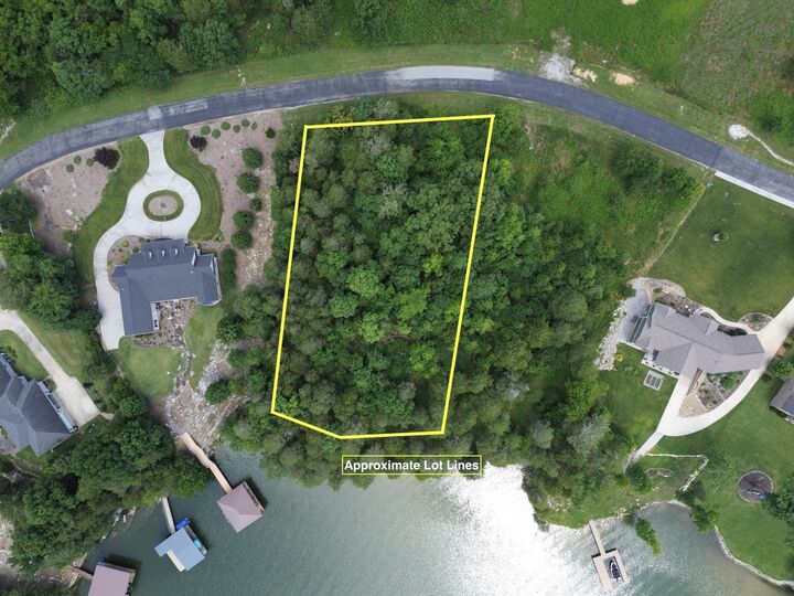Property Photo: 0 E Shore Drive TN 37854