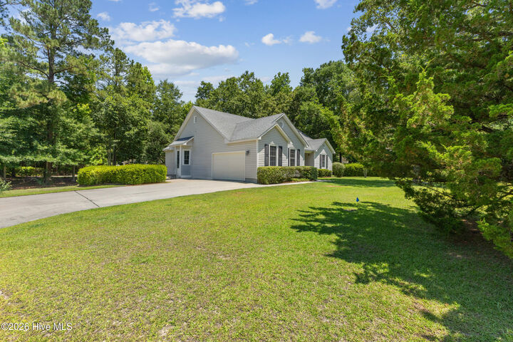 Property Photo:  140 Pintail Lane  NC 28457 