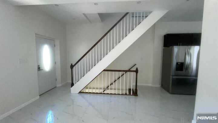 Property Photo:  322 Cortlandt Street  NJ 07109 