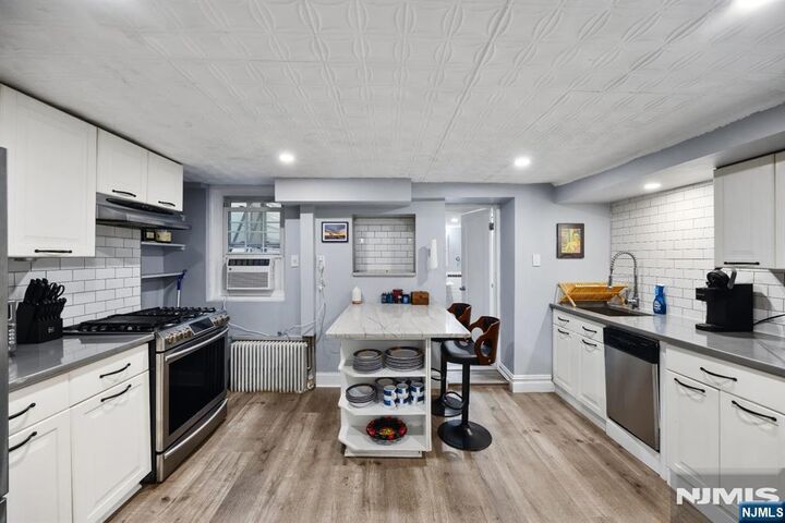 Property Photo: 812 Garden Street 1 NJ 07030