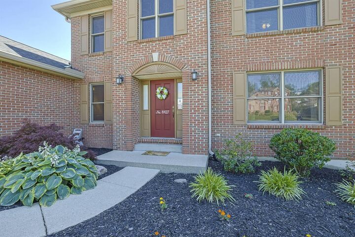 Property Photo:  8427 Stratford Court  KY 41042 