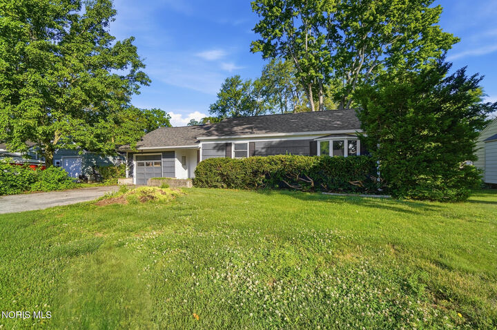 Property Photo:  544 Clarion Avenue  OH 43528 