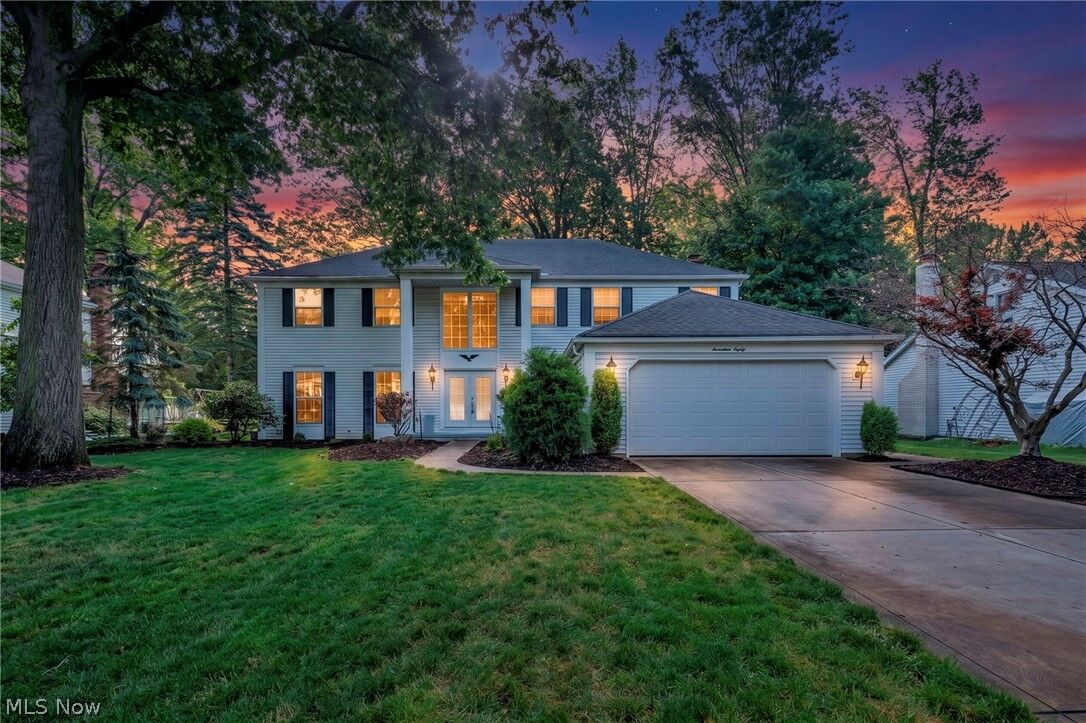 Property Photo:  1785 Holdens Arbor Run  OH 44145 