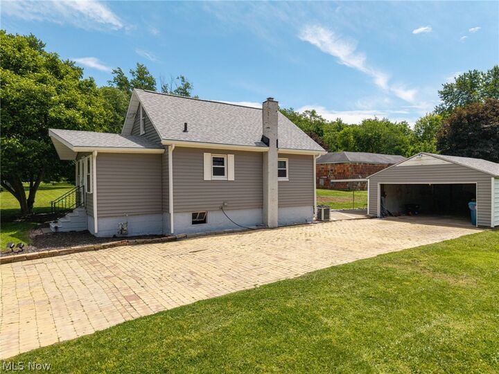 Property Photo:  1740 Anton Street  OH 44320 