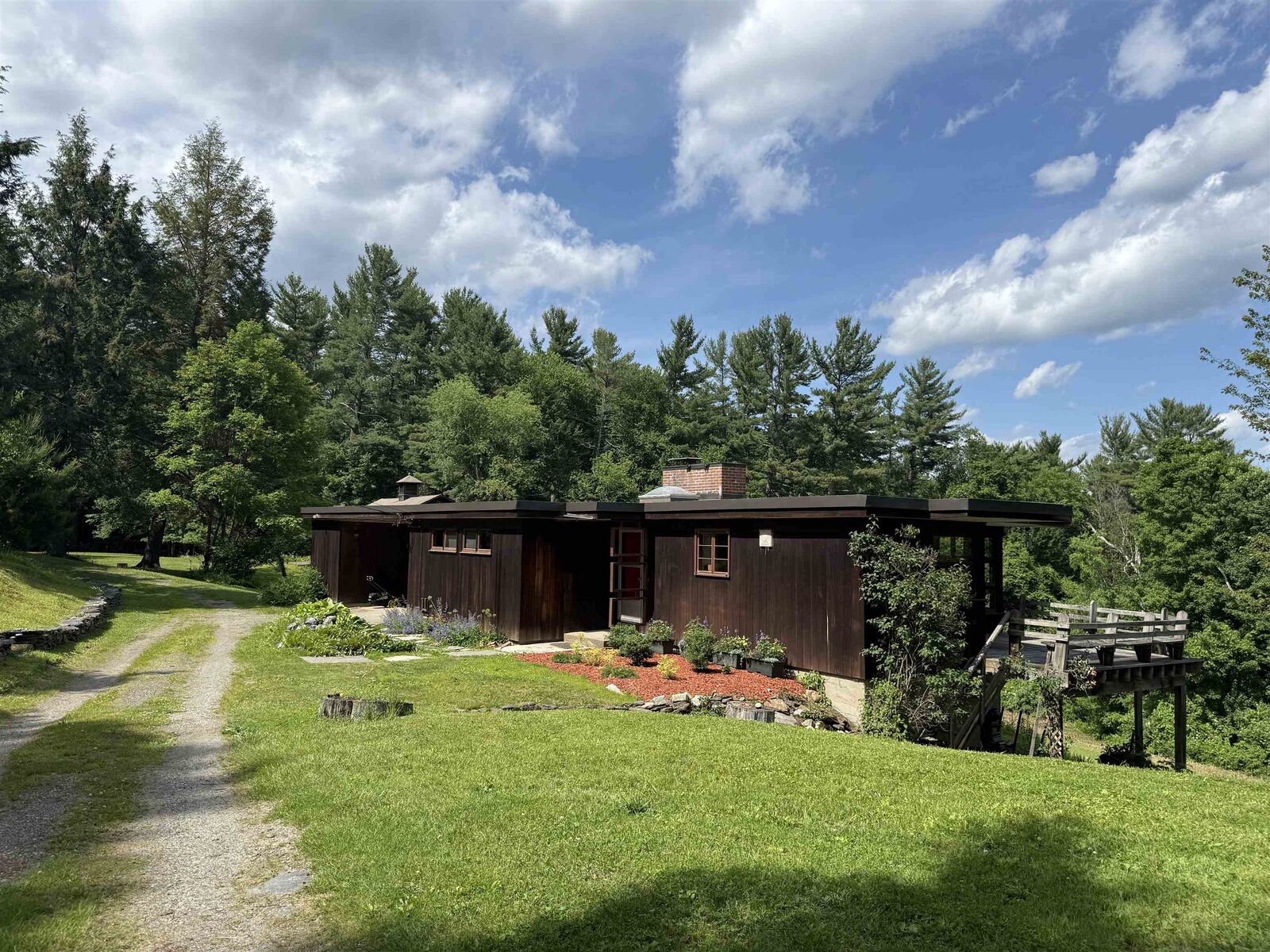 Property Photo: 211 Pleasant Valley Road VT 05301