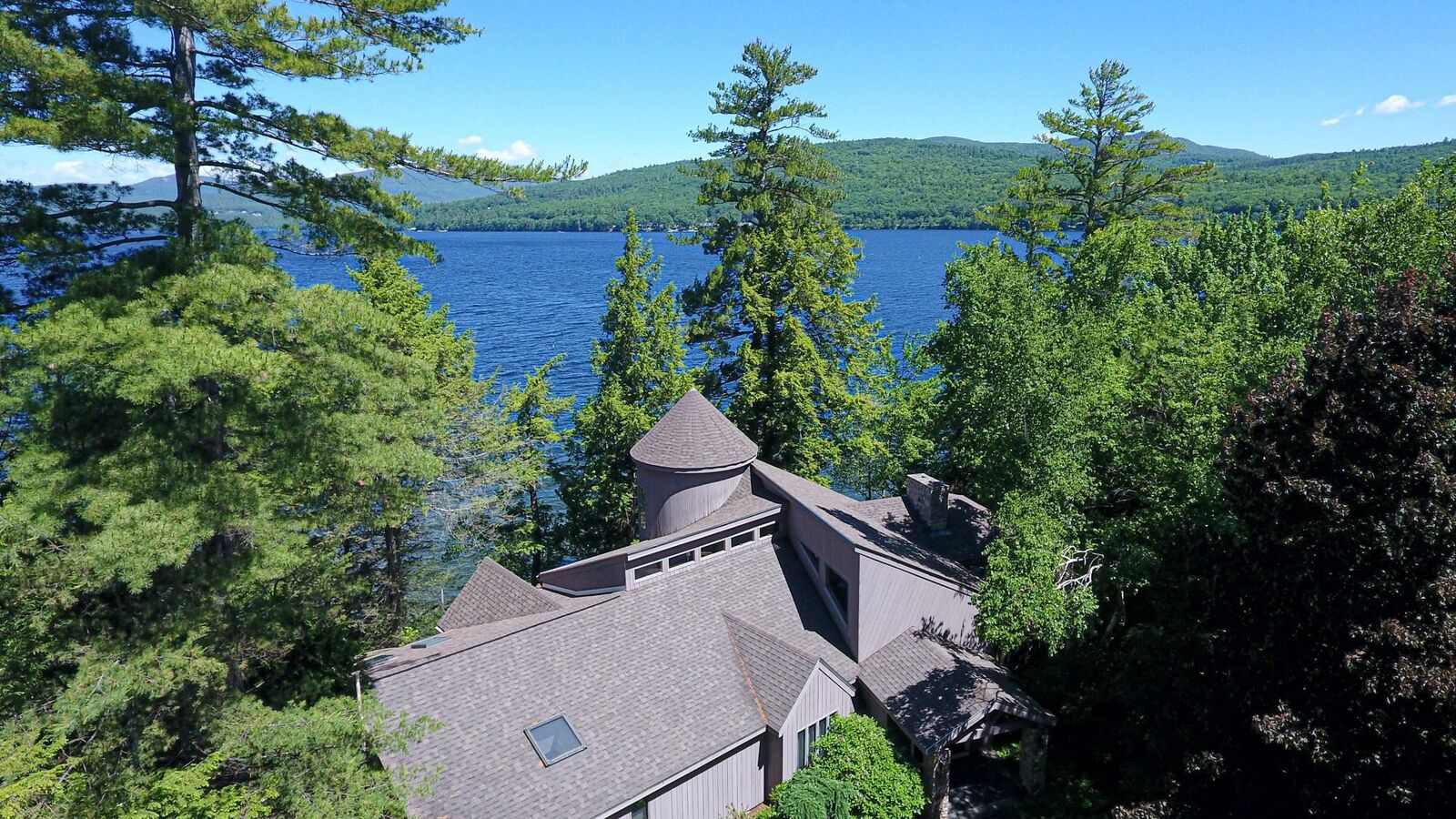 Property Photo:  349 Shore Drive  NH 03222 