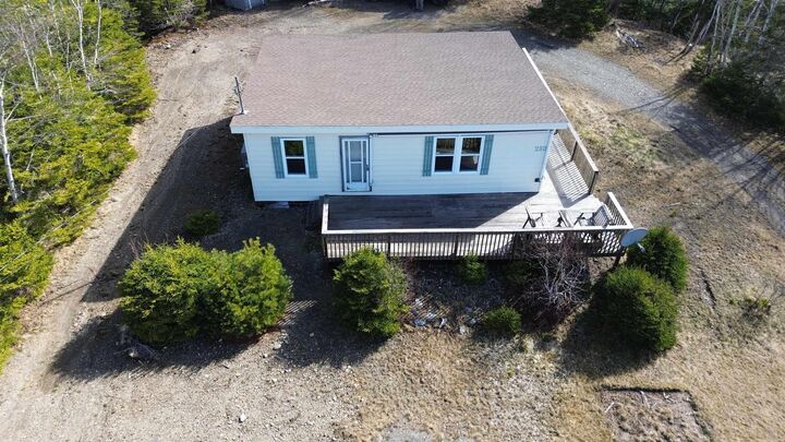 280 Malcolms Road — photo 1