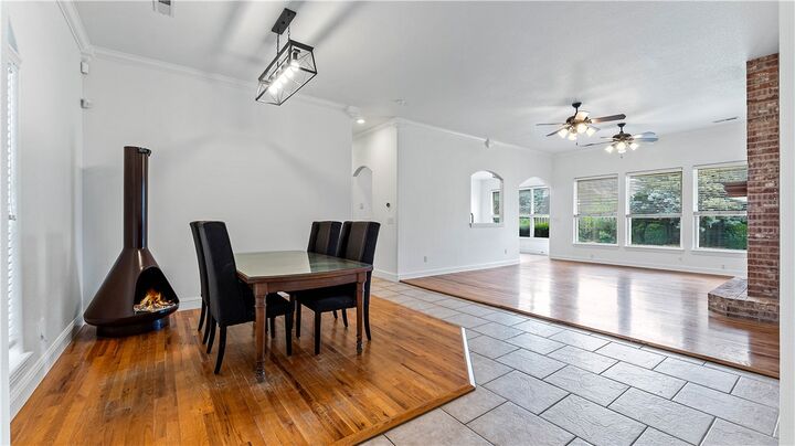 Property Photo:  6604 W Braebourne Drive  AR 72758 