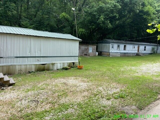 Property Photo:  898 Rader Road  AR 72756 