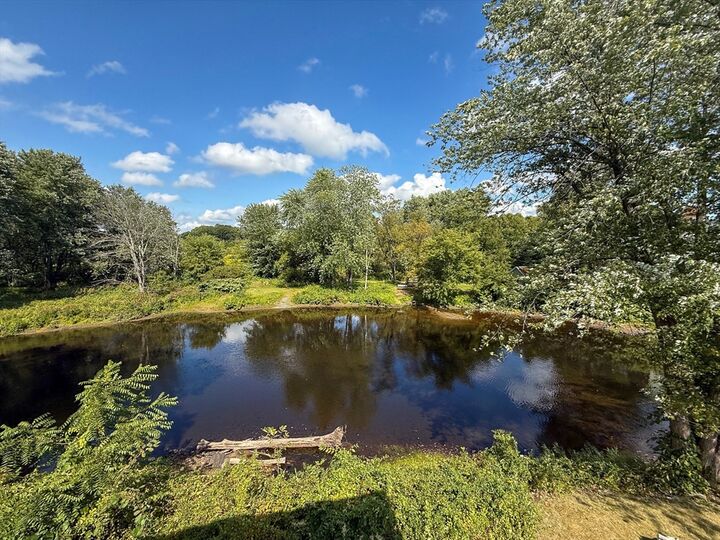 Property Photo: 9 Mt Pleasant 2 MA 01331