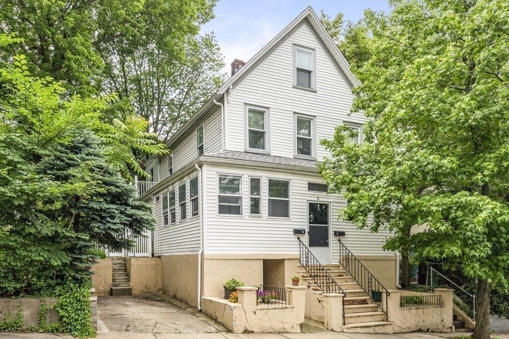 Property Photo:  5 Norwood Ave 2  MA 02145 