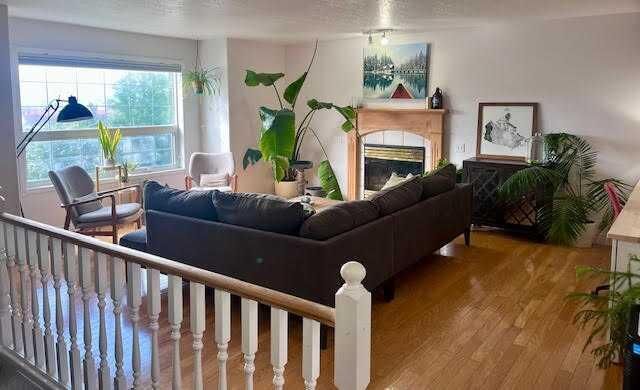 Property Photo: 129 Huisman Crescent AB T7V 1H5