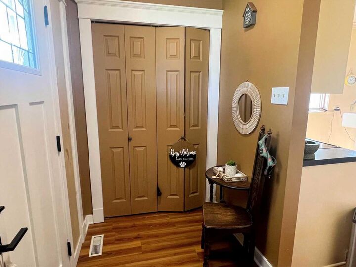 Property Photo: 953 Columbia Boulevard W AB T1K 4M4