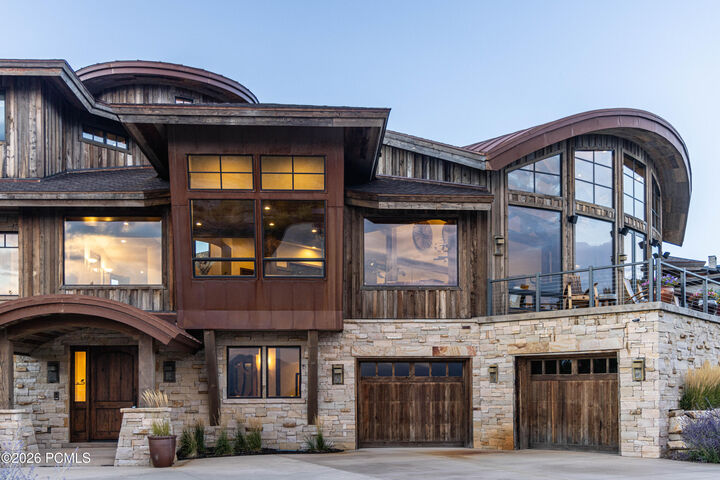 Property Photo:  2367 E Canyon Gate Road  UT 84098 