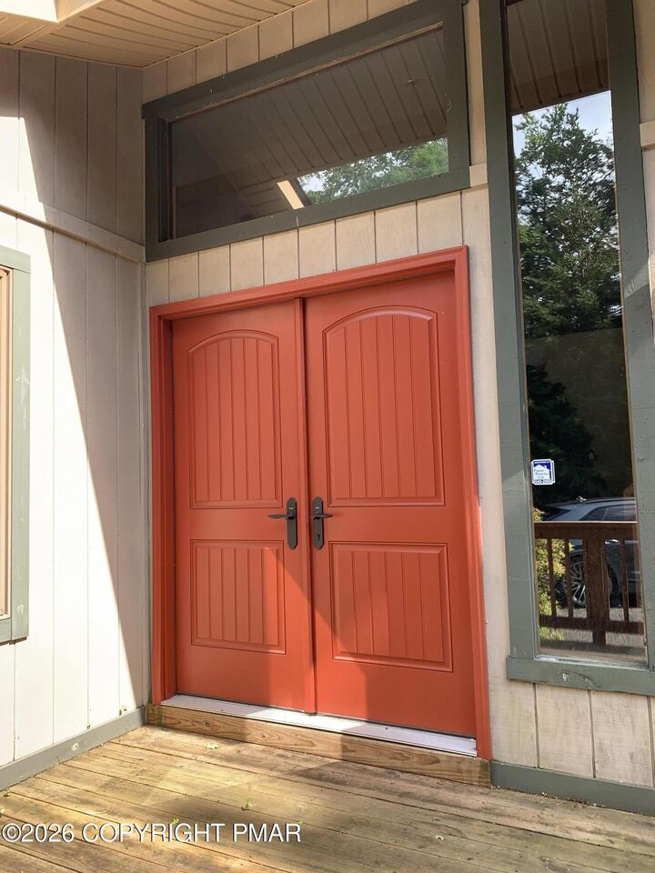Property Photo: 129 Sawmill Road PA 18347