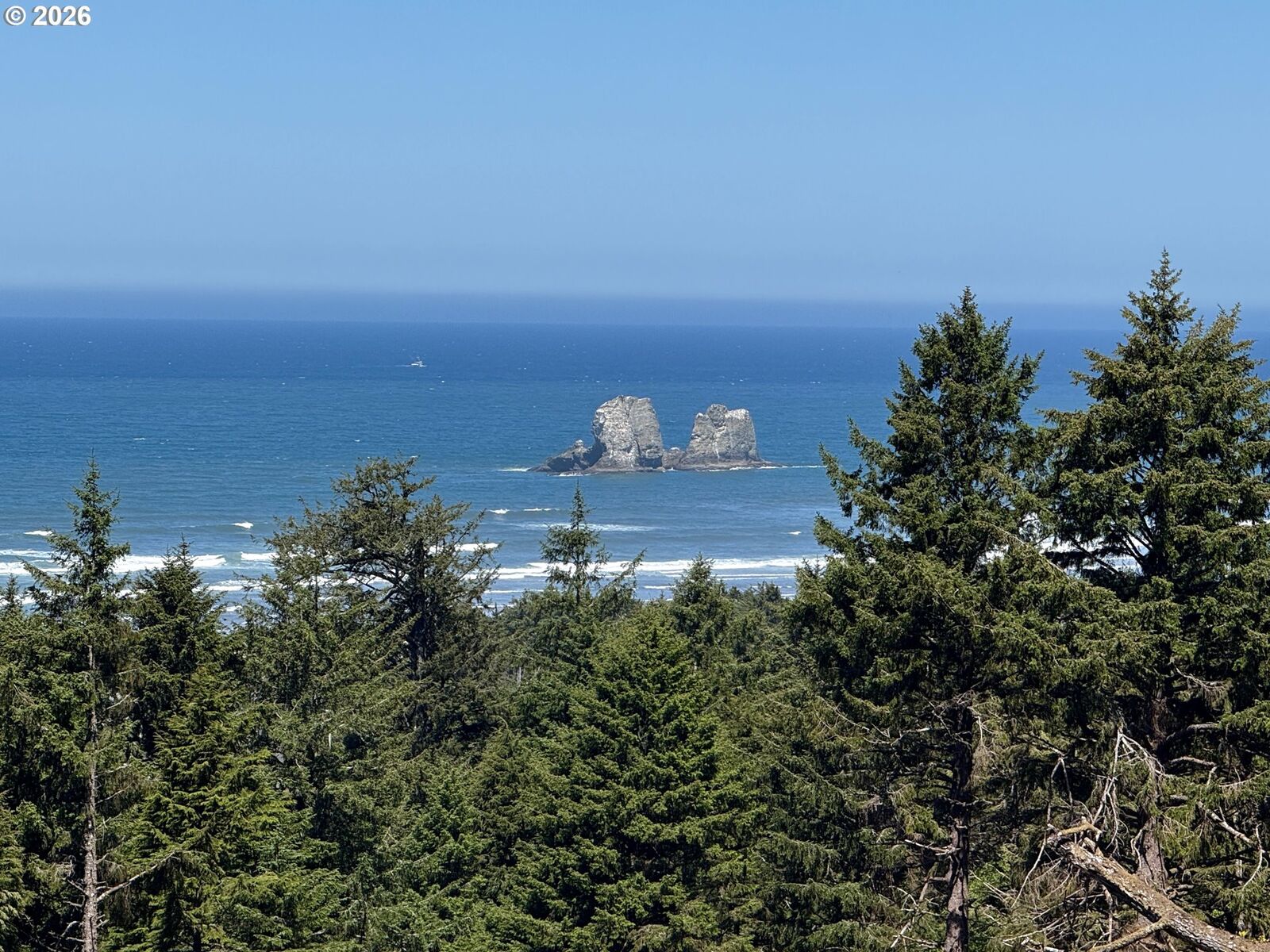 Property Photo:  16500 N Highway 101  OR 97136 
