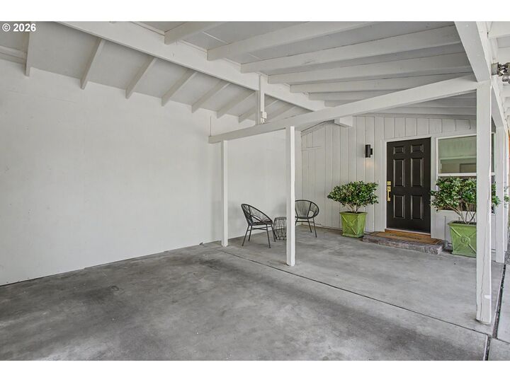 Property Photo: 309 NW Overlook Dr WA 98665