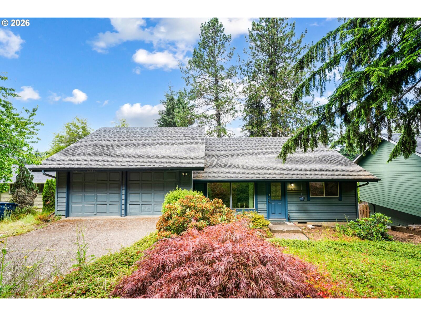 Property Photo: 3463 W 25th Ave OR 97405