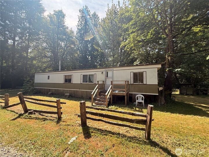 Property Photo:  124 03  McKay  WA 98377 