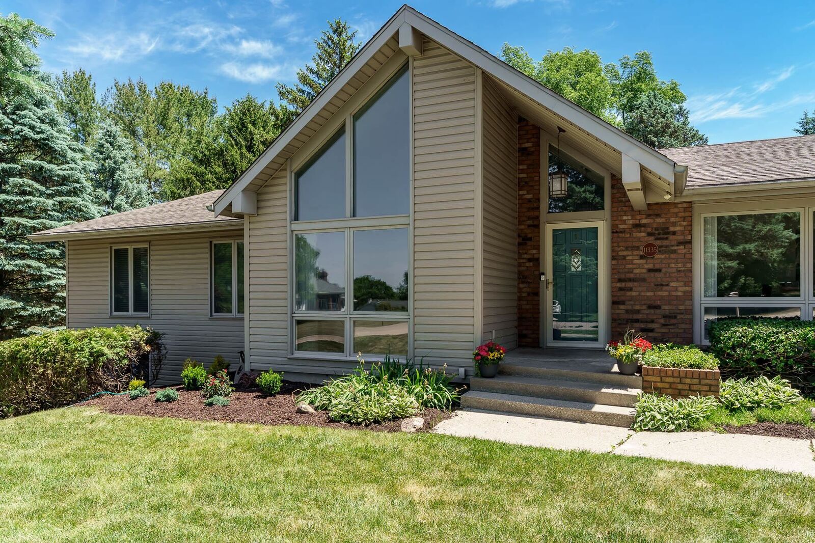 Property Photo: 11335 Bayberry Drive IL 61073