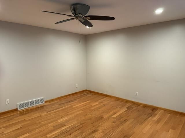 Property Photo: 1421 25th Street IL 61354