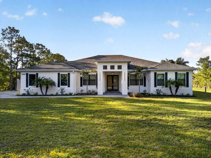 Property Photo:  17655 44th Place N  FL 33470 